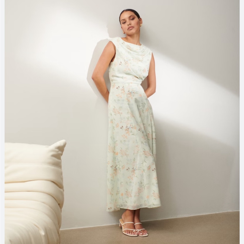Abercrombie’s women’s dress open back drape